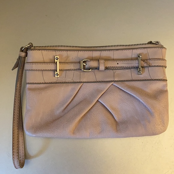 Get ALL 9 designer wristlets -smoke free home - Picture 5 of 11